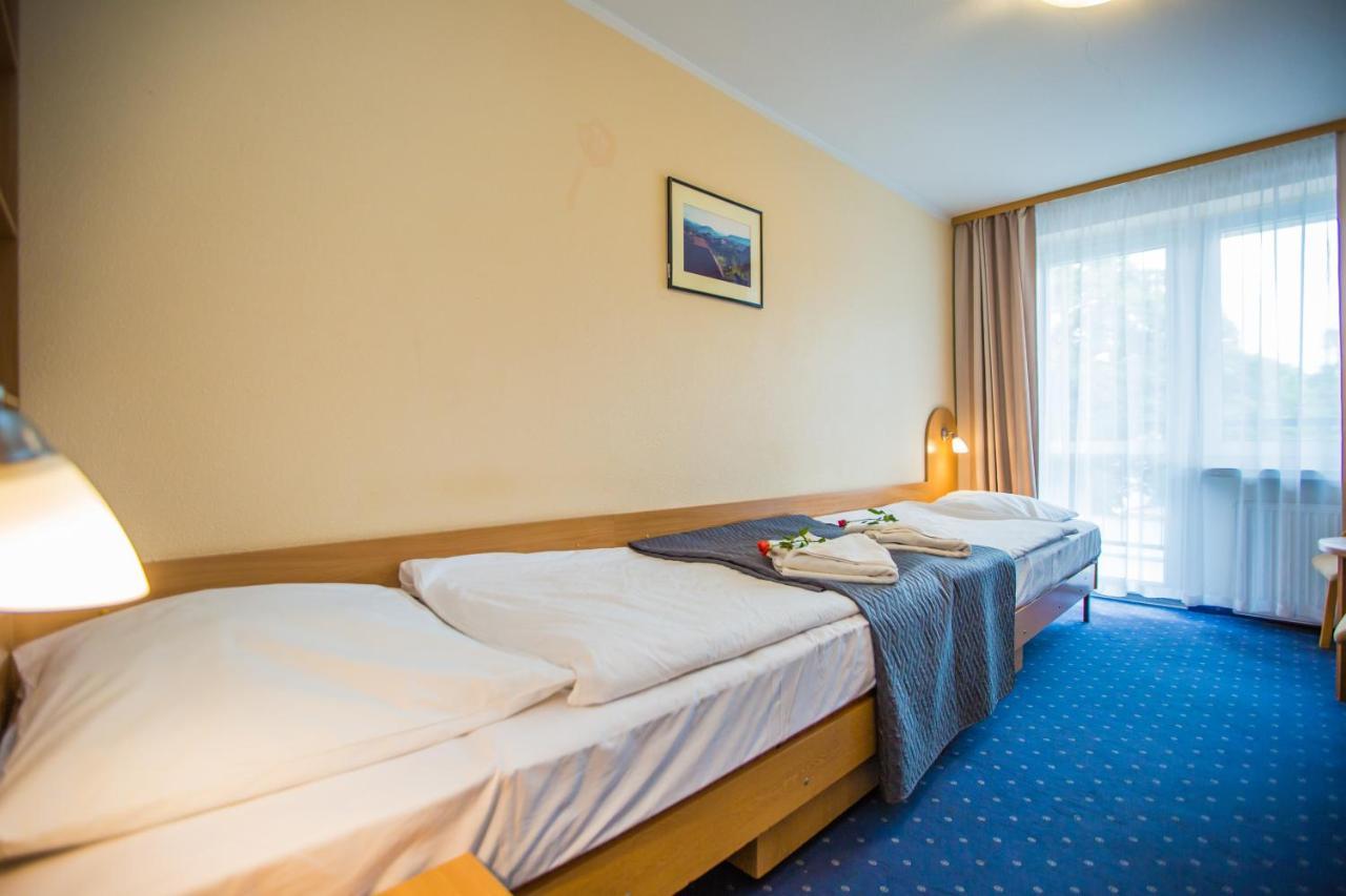 Osrodek Wypoczynkowy "Sobotka" Hotel Swinoujscie Exterior photo